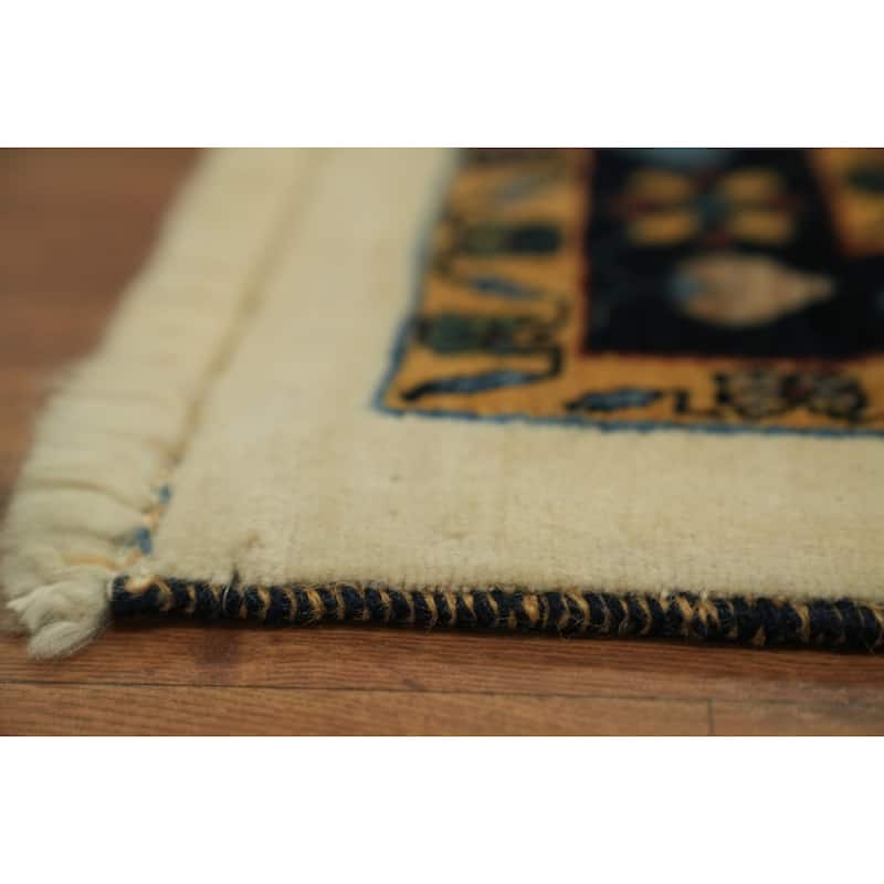 Hand Knotted Oriental 100% Wool Carpet Tribal All-Over Beige & Ivories Gabbeh Area Rug - 6' 3'' X 4' 7''