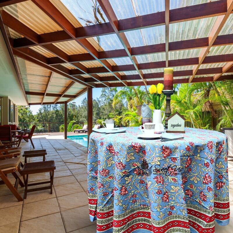 Cotton Floral Exuberance Tablecloth Round, Rectangle - 90-in Round