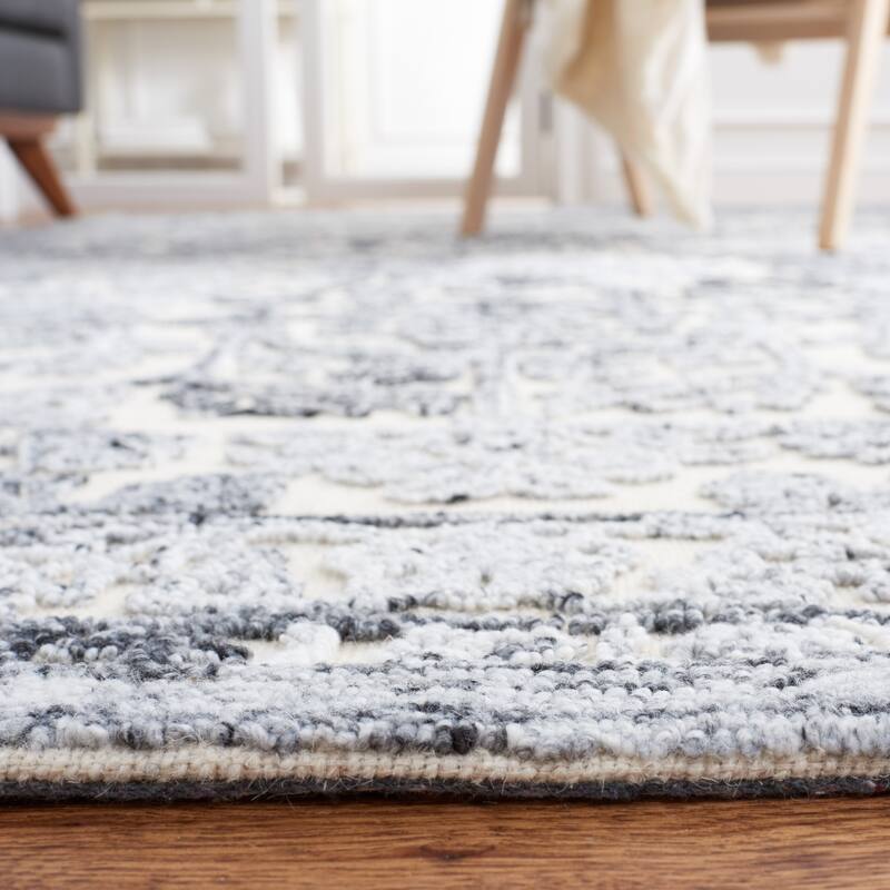 SAFAVIEH Handmade Trace Catina Rug