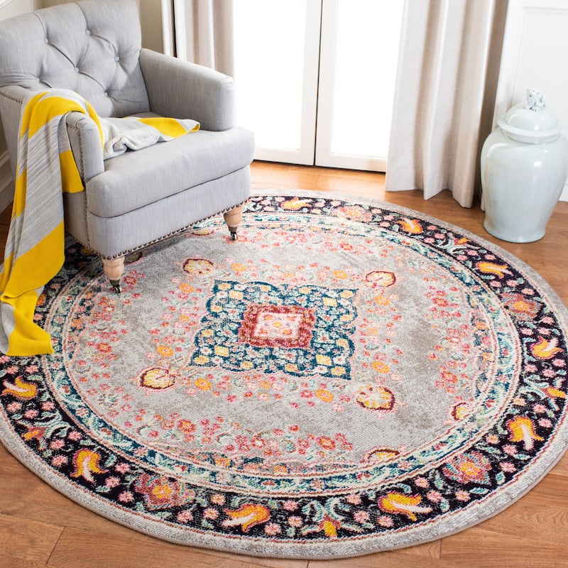 SAFAVIEH Madison Felicitas Vintage Oriental Medallion Rug - 6'7" Round - Grey/Fuchsia