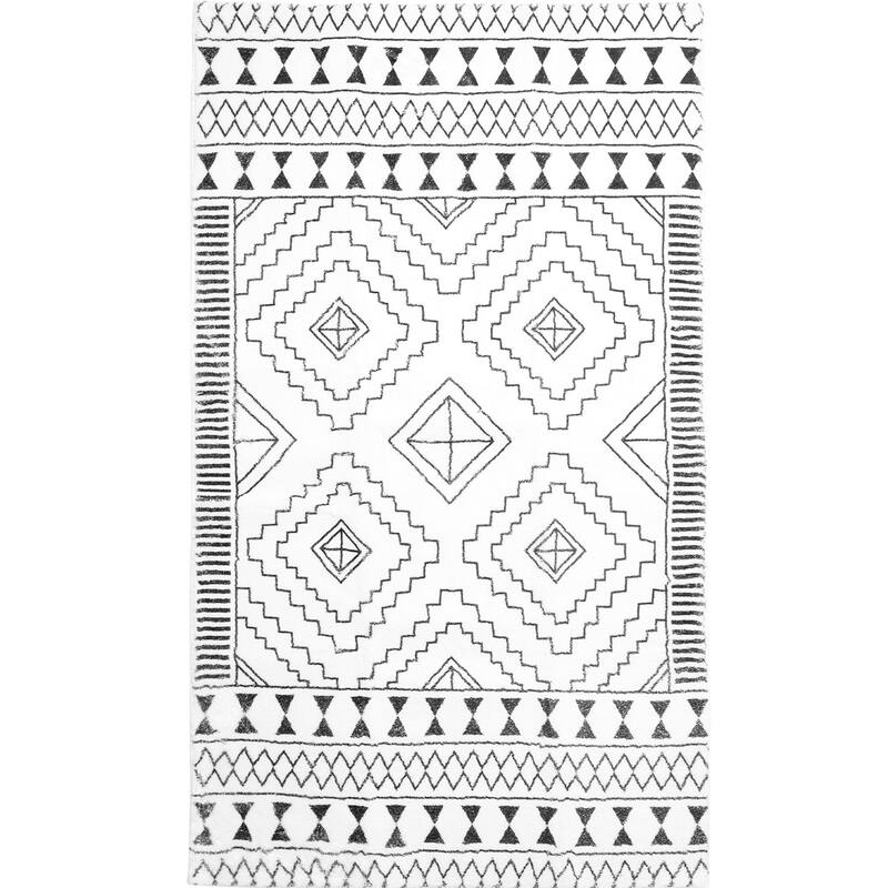 HomeRoots Moroccan Modern, Contemporary Rectangle Area Rug