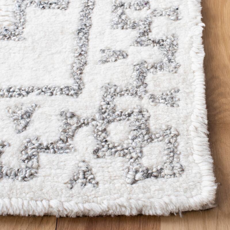 SAFAVIEH Handmade Casablanca Shag Kika Wool Rug