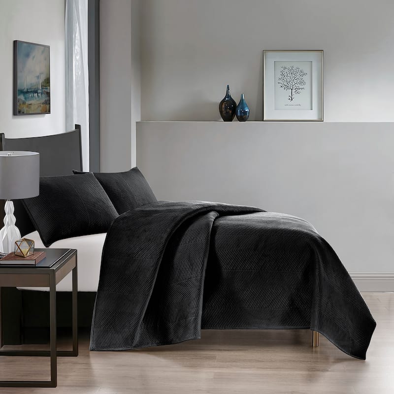 Pointehaven Heavy-Weight Oversized Chevron Design Velvet Quilt Sets