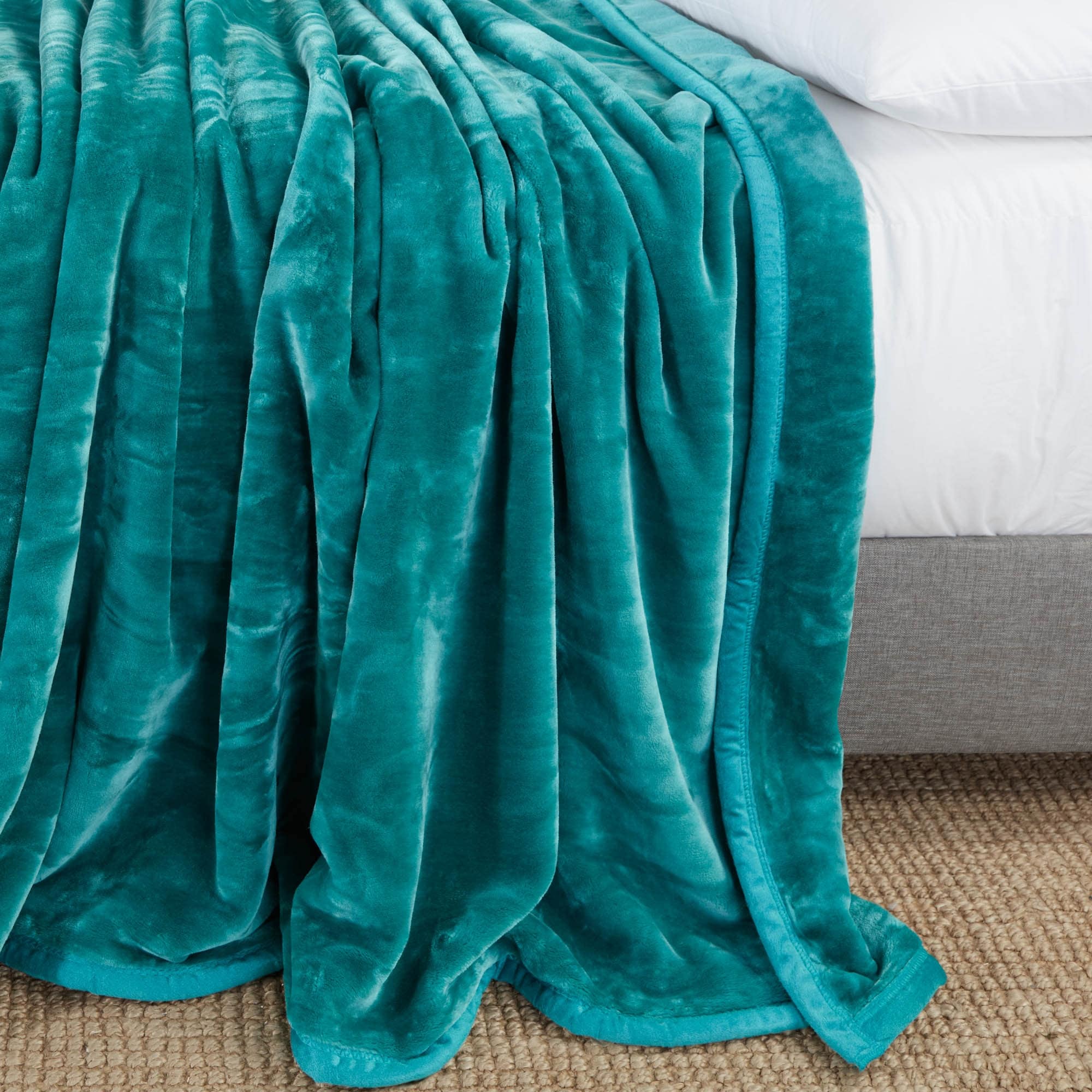 Clara clark mink blankets sale