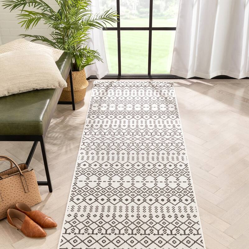 Well Woven Medusa Nord Indoor Outdoor Area Rug