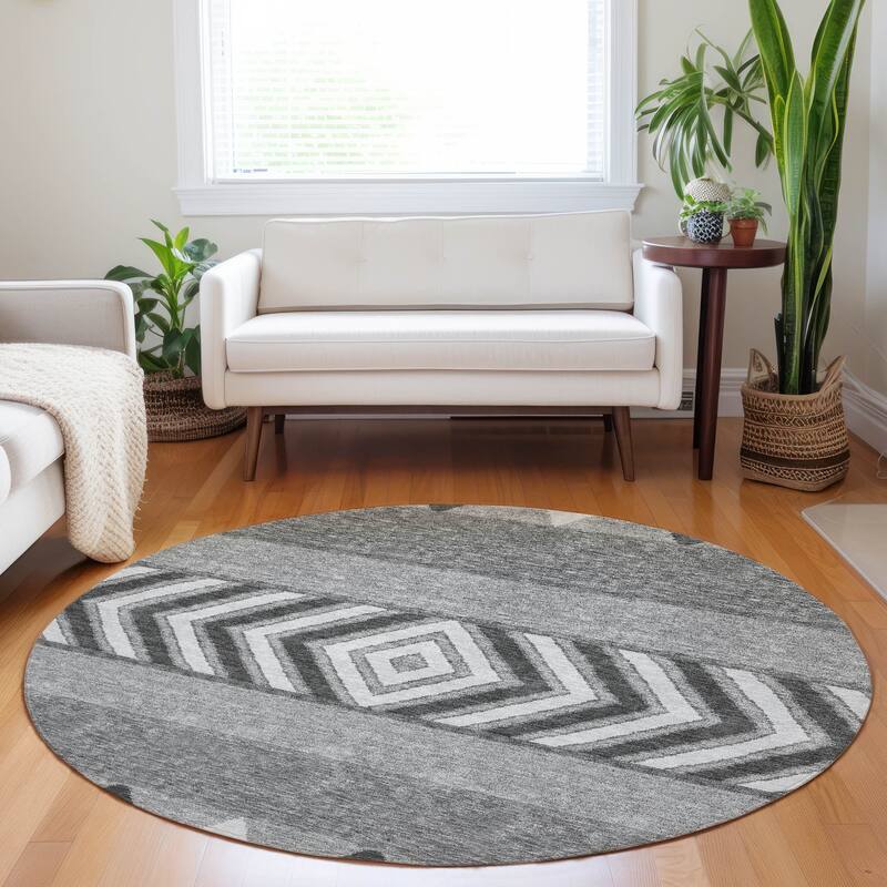 Machine Washable Indoor/ Outdoor Global Boho Chantille Rug