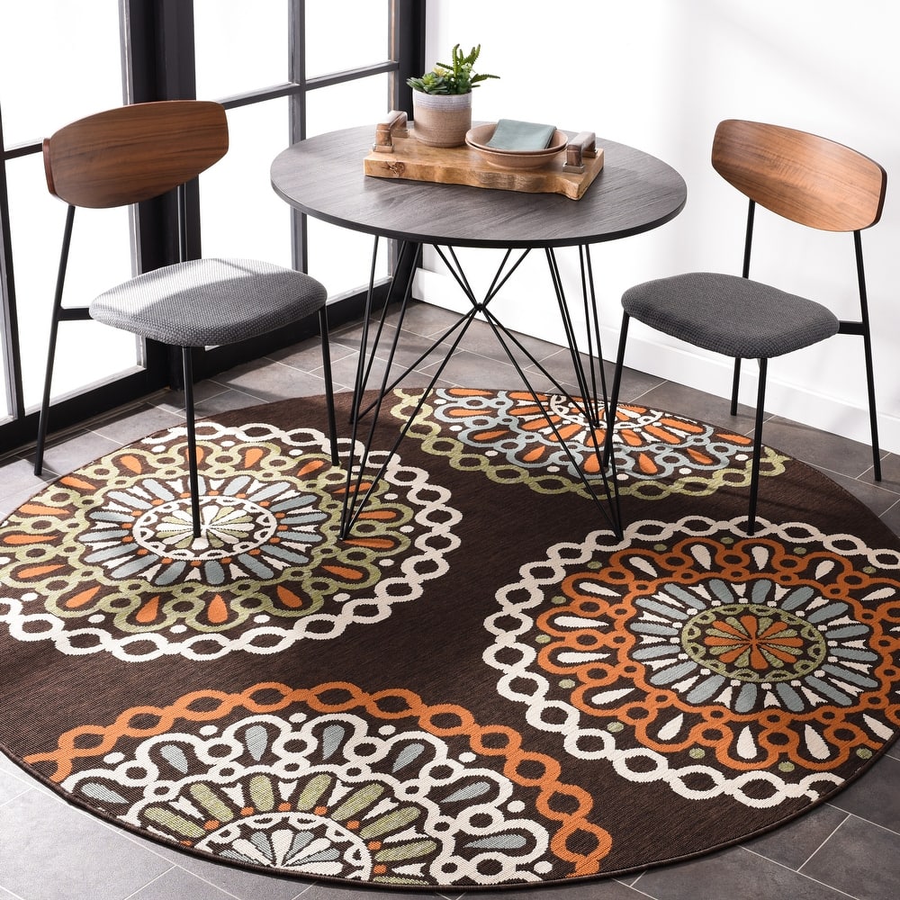 SAFAVIEH Veranda Elsi Geometric Medallion Indoor/Outdoor Area Rug