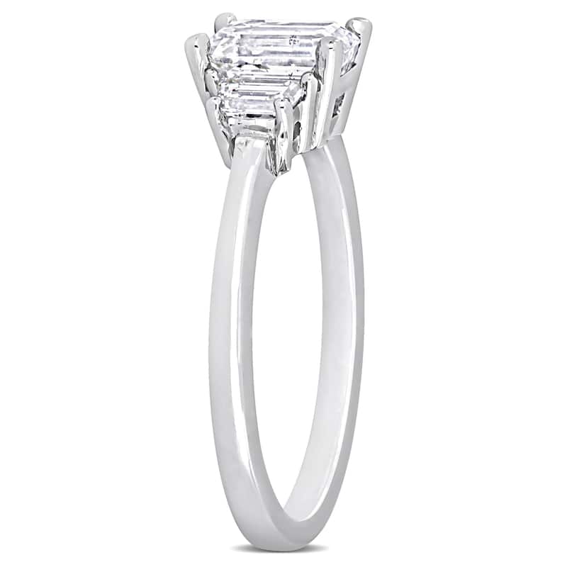 Miadora 1 7/8ct TDW Emerald and Trapezoid-Cut Diamond 3-Stone Engagement Ring in 14k White Gold