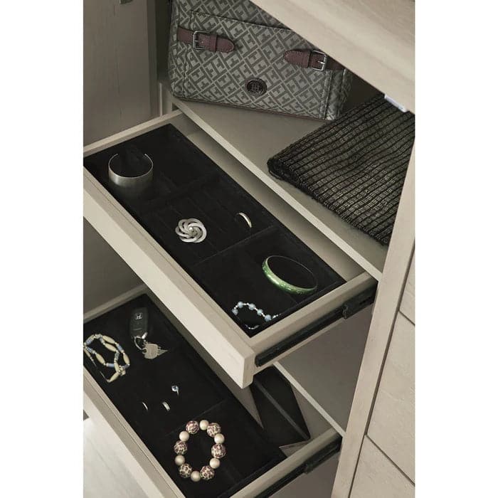 Marisole 6-Drawer 1-Door Oak Chest in Chai finish