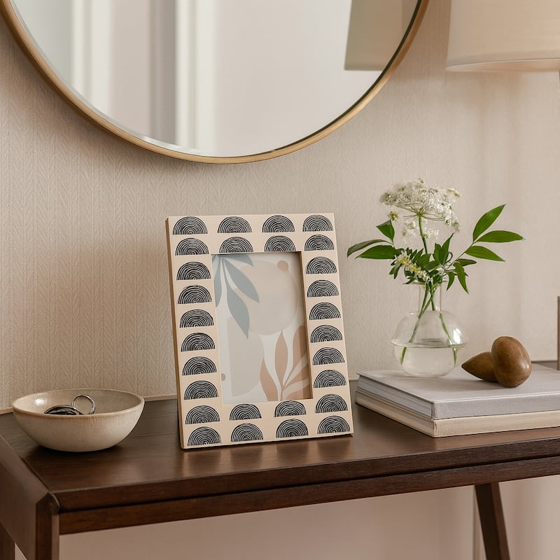 Resin Wood Decorative Arches Photo Frame - Black - 9.0"