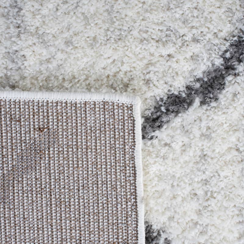 SAFAVIEH Berber Shag Toyo Light Grey/Cream Rug