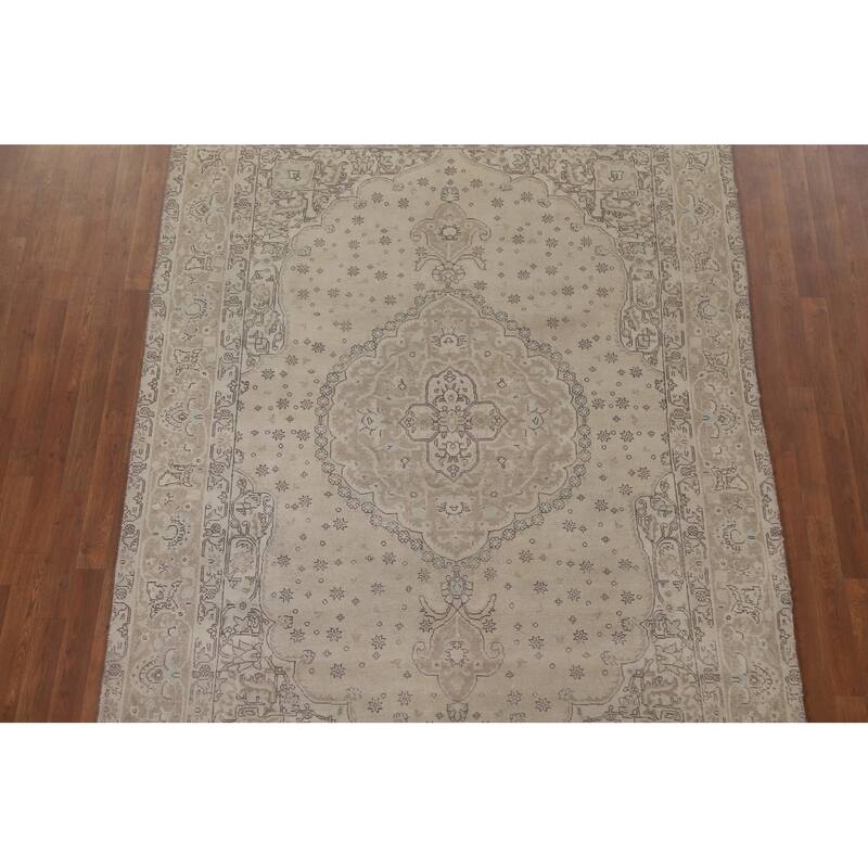 Hand Knotted Oriental 100% Wool Carpet Traditional Medallion Beige & Ivories Tabriz Area Rug - 9' 9'' X 6' 5''