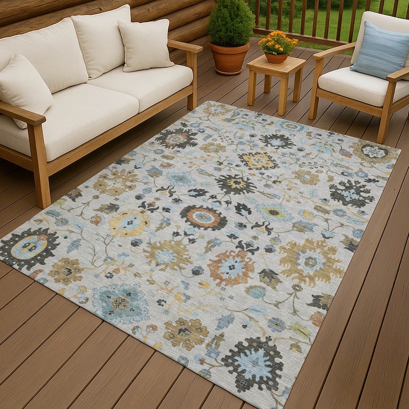 Machine Washable Indoor/ Outdoor Traditional Marci Chantille Rug - Silver - 5' x 7'6"