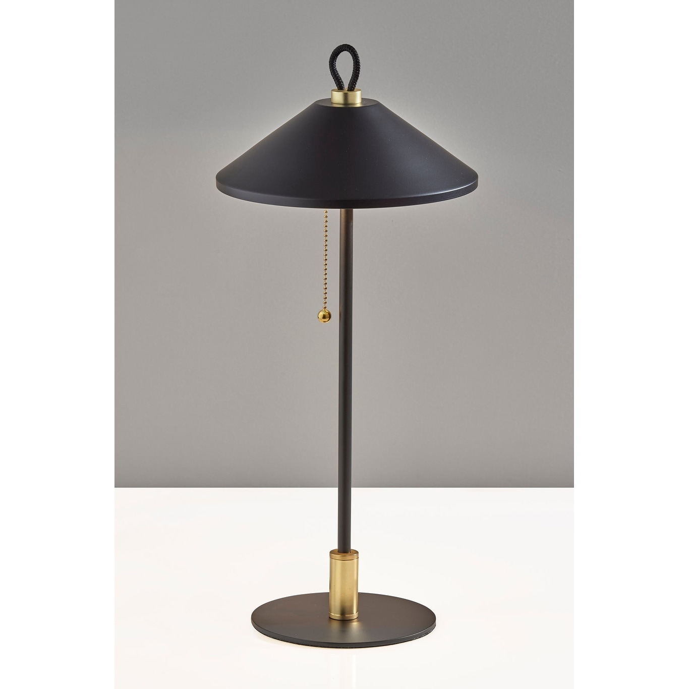 Kaden Table Lamp