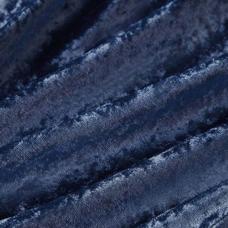 Intelligent Design Isabel Velvet Duvet Cover Set (Insert Excluded)