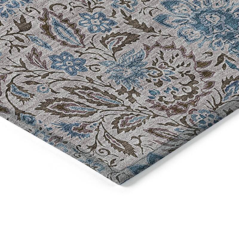 HomeRoots Floral Transitional Rectangle Outdoor Rug