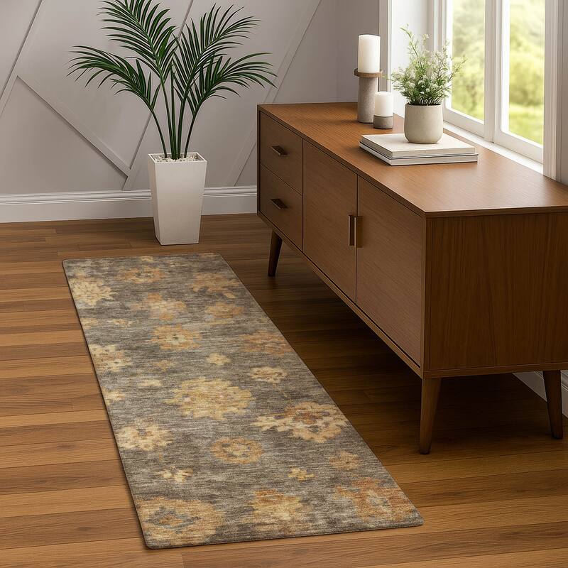 Machine Washable Indoor/ Outdoor Casual Traditional Chantille Rug