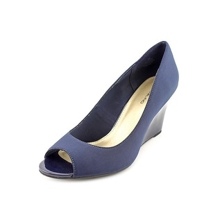 bandolino tuff love wedge