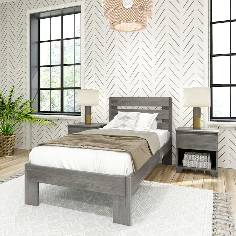 Max and Lily Farmhouse Twin Bed with Plank Headboard - Driftwood