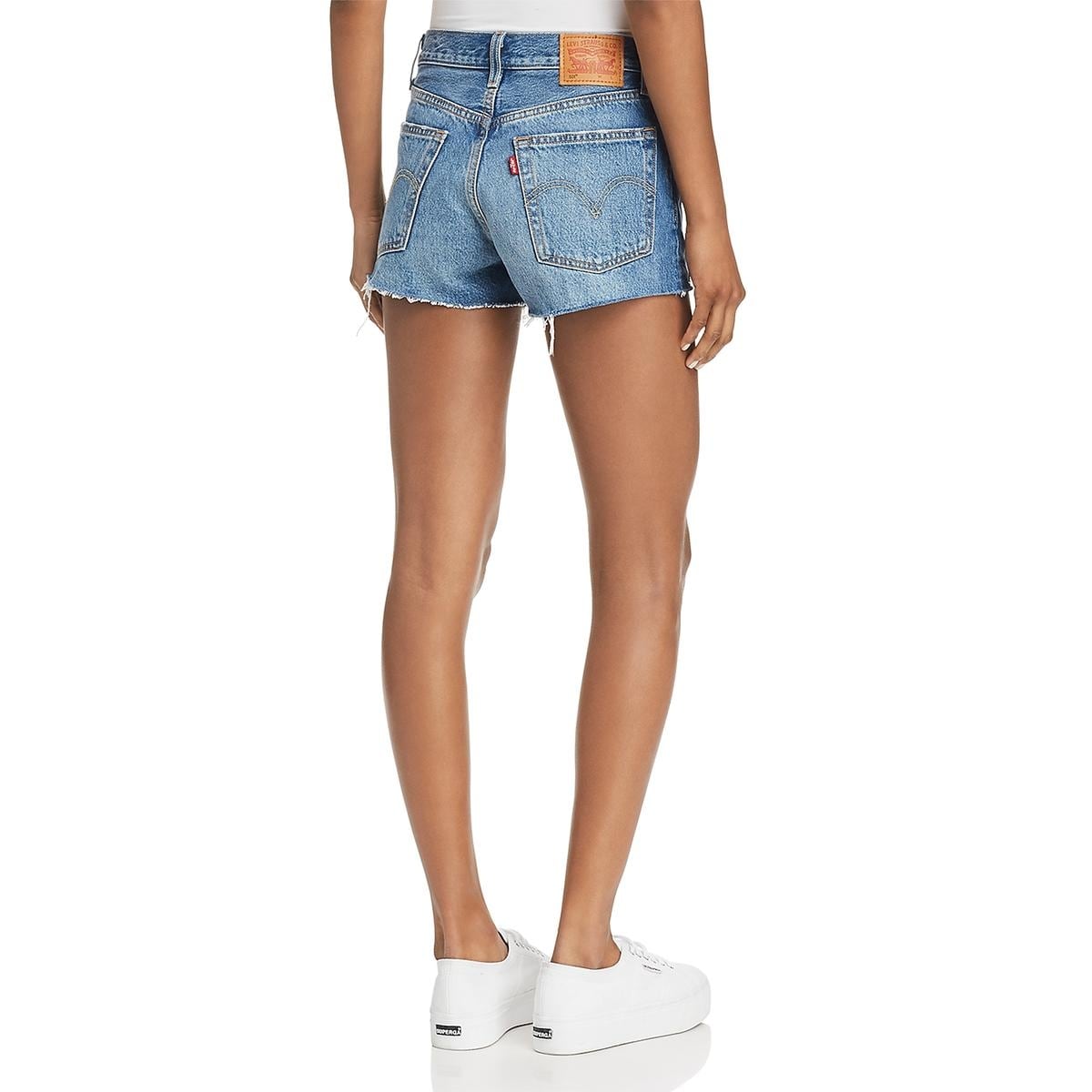 levi's distressed jeans womens