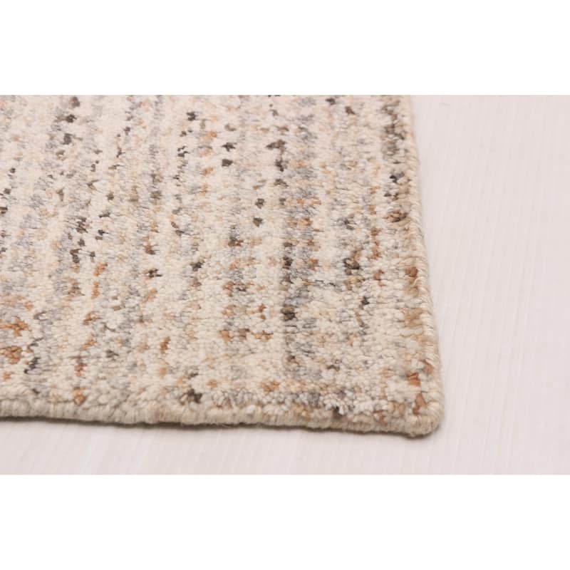 ECARPETGALLERY Hand Loomed Kashkuli Gabbeh Ivory Wool Rug - 5'6 x 7'7