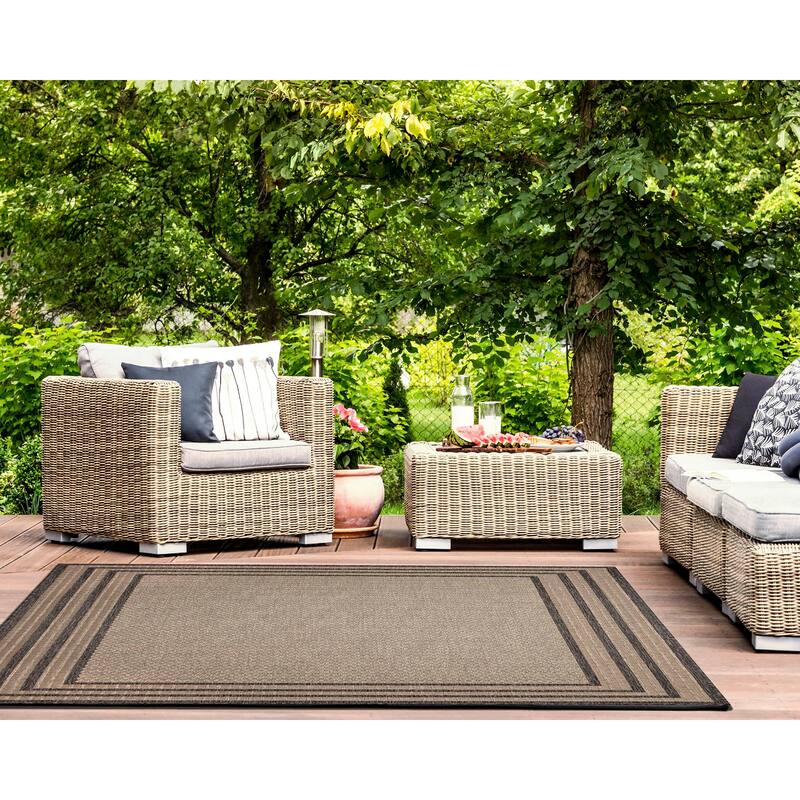 Liora Manne Monaco Striped Border Indoor/Outdoor Area Rug - 3'3" x 4'11" - Taupe