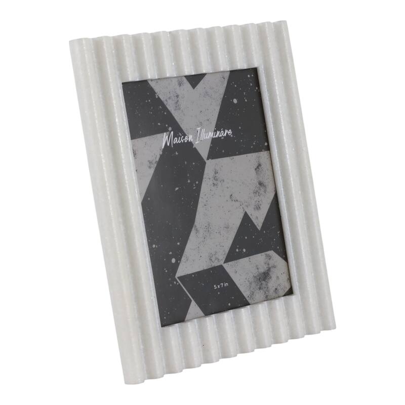 Resin Photo Frame Ribbed Wavy Edge Design Modern Decorative Style
