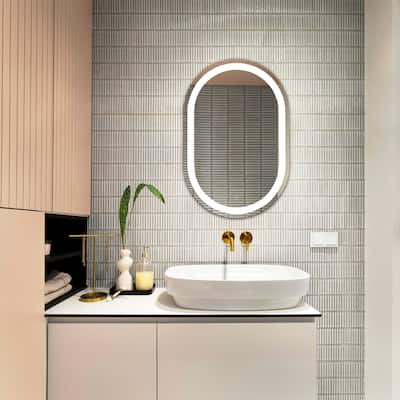 SAFAVIEH Home Crosby 24" LED Vanity Mirror - Silver / White