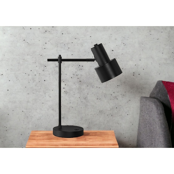 Round metal lamp outlet