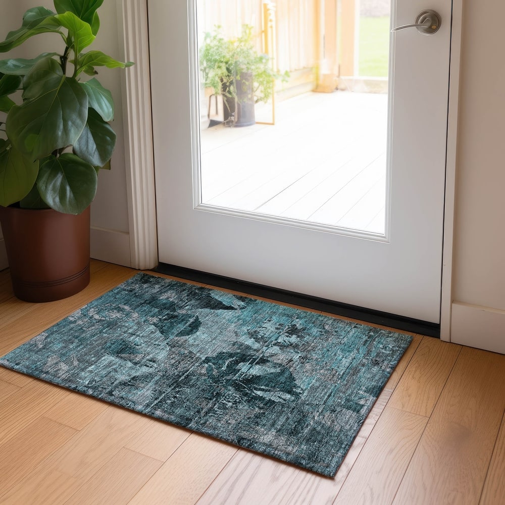 Machine Washable Indoor/ Outdoor Abstract Leaves Chantille Rug