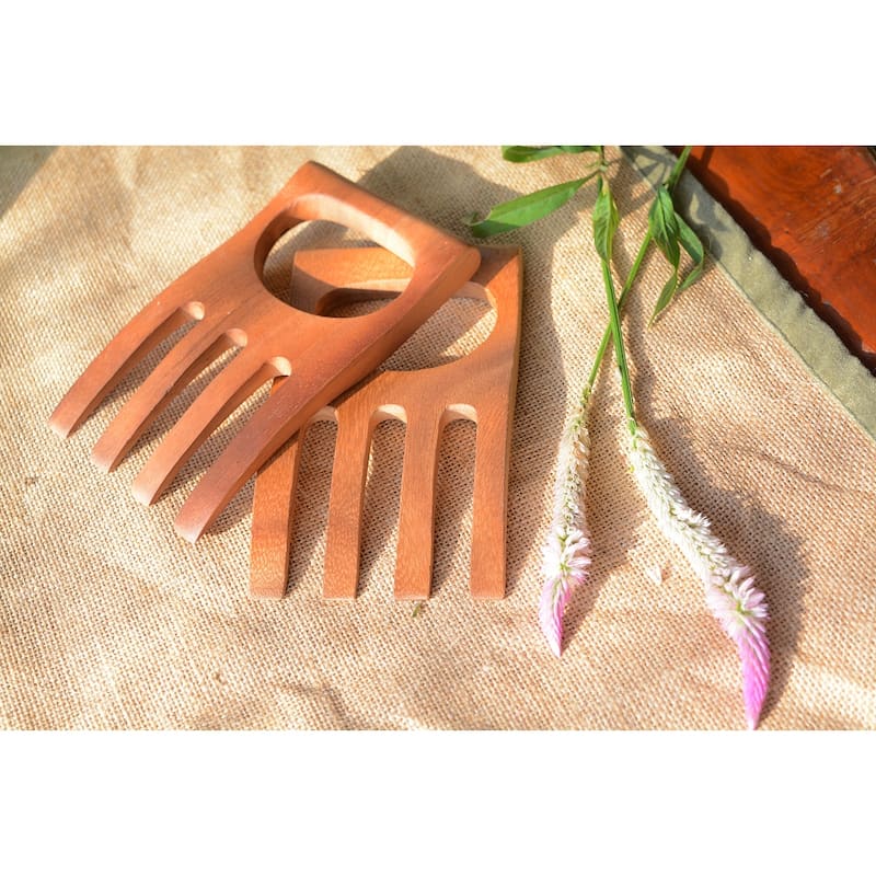 Red Vanilla Acacia Wood Salad Claws 6"