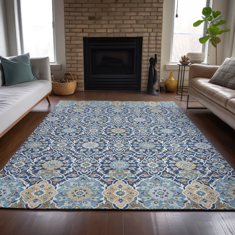 Machine Washable Indoor/Outdoor Traditional Masters Chantille Rug