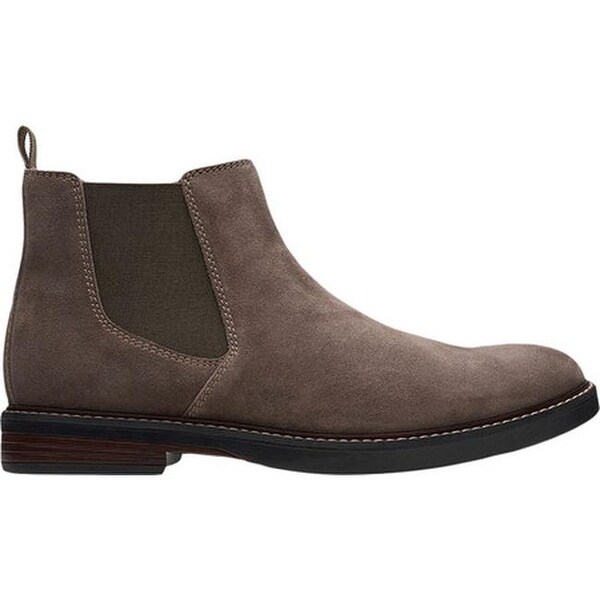 clarks suede chelsea boots