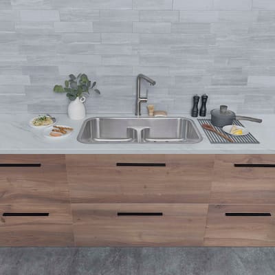 Stylish 32" Low Divider Double-Bowl Undermount and Drop-in Kitchen Sink - 32.25" x 18.9" x 9"