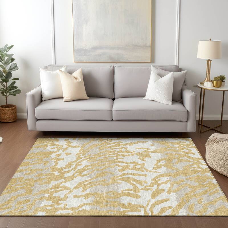 Machine Washable Indoor/ Outdoor Chantille Abstract Animal Print Rug