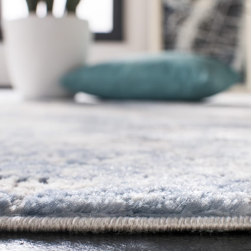 SAFAVIEH Amelia Madlaina Abstract Rug