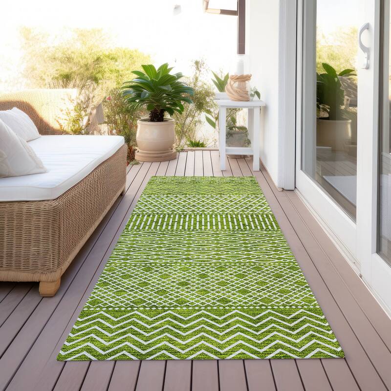 Machine Washable Indoor/ Outdoor Modern Stripes Chantille Rug - Lime - 2'3" x 7'6"