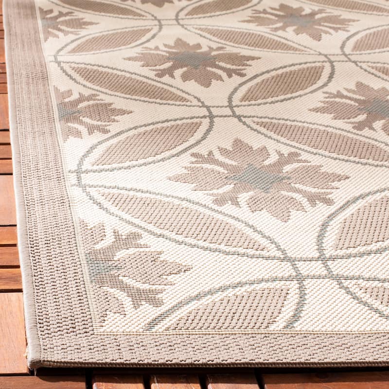 SAFAVIEH Courtyard Shelba Indoor/ Outdoor Waterproof Rug