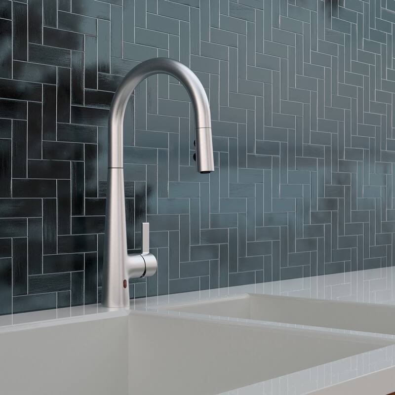 Belanger FOR76 Touchless Single Handle Pull-Down Kitchen Faucet