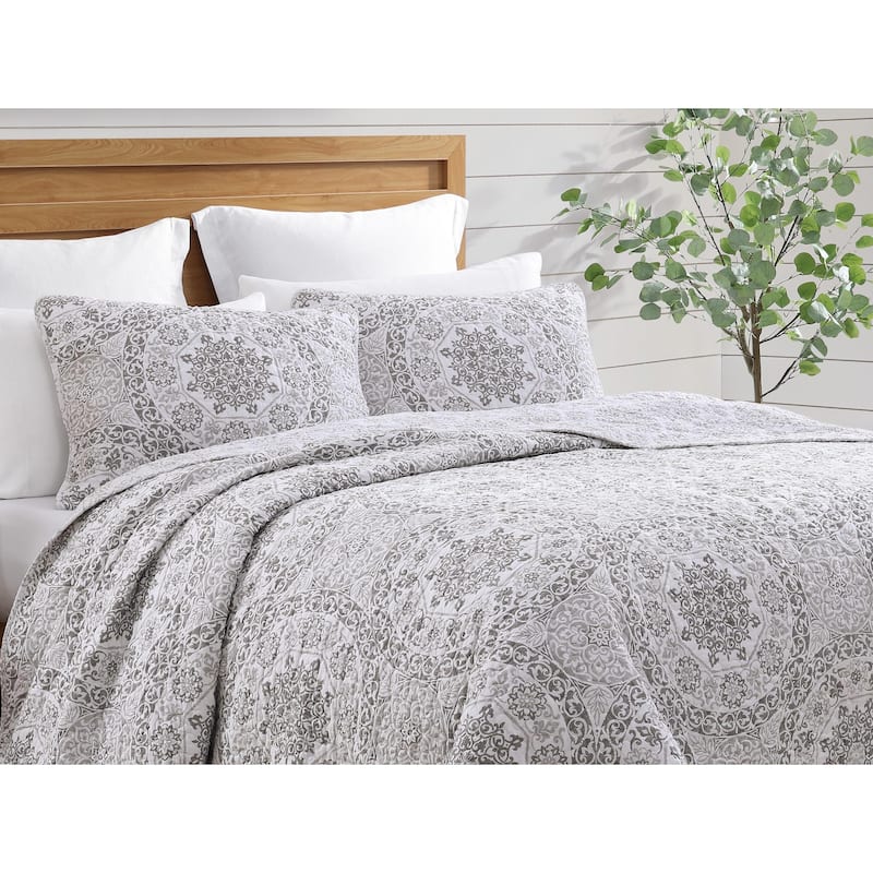 Ravenna Medallion Grey 3-Piece Cotton Reversible Quilt Set