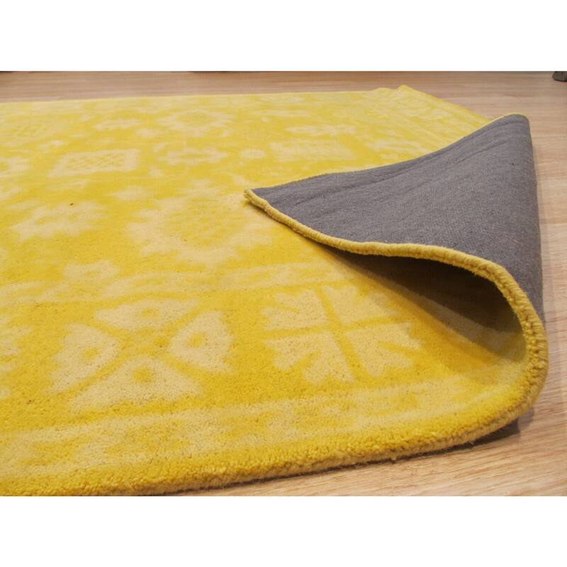 Yellow Hand-Tufted Wool Traditional Overdyed Rectangle Rug, 7'9 x 9'9 - Bold, playful overdyed wool accent rug. - N/A