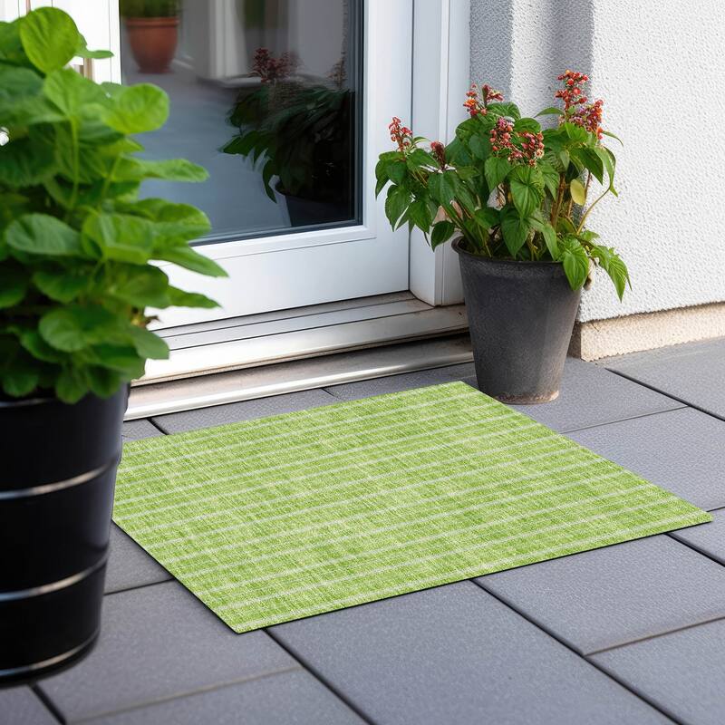 Machine Washable Indoor/ Outdoor Chantille Stripe Twist Rug - Lime - 1'8" x 2'6"