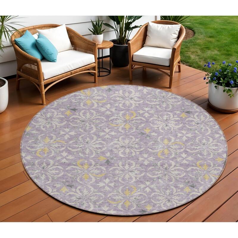 HomeRoots Floral Transitional Rectangle Outdoor Rug - 8' Round