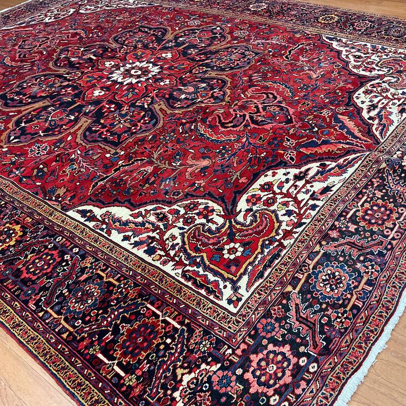 HERAT ORIENTAL Handmade 1960's Antique Heriz Wool Rug - 9'10" x 12'6"