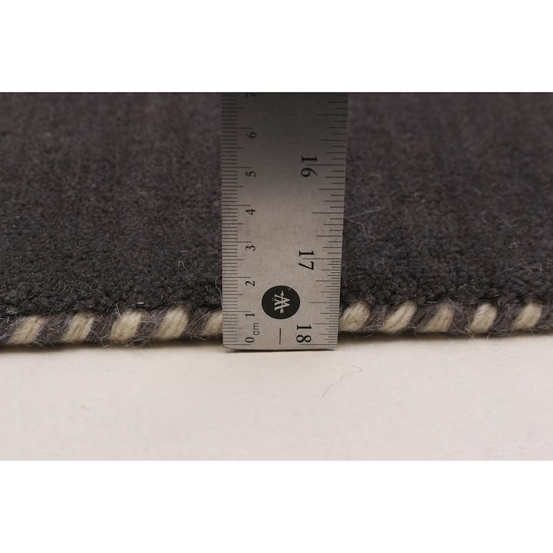 Kashkuli Gabbeh Grey Rug 6'6" x 6'3" - 6'6 x 6'3