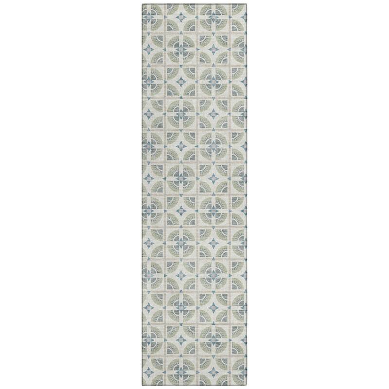 Machine Washable Indoor/ Outdoor Modern Roeland Chantille Rug