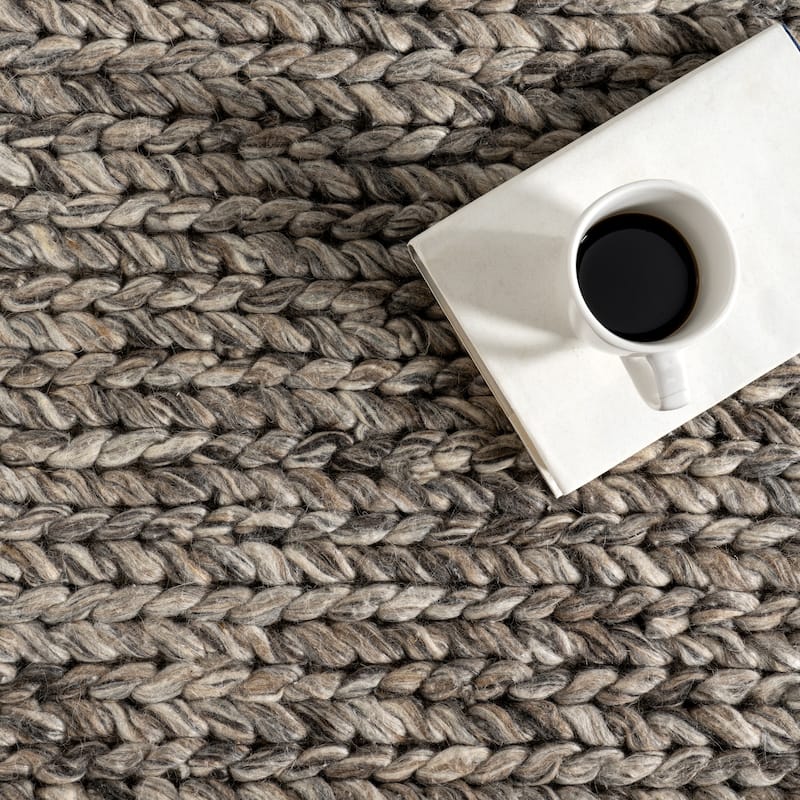 Nuloom Drew Casual Wool Area Rug