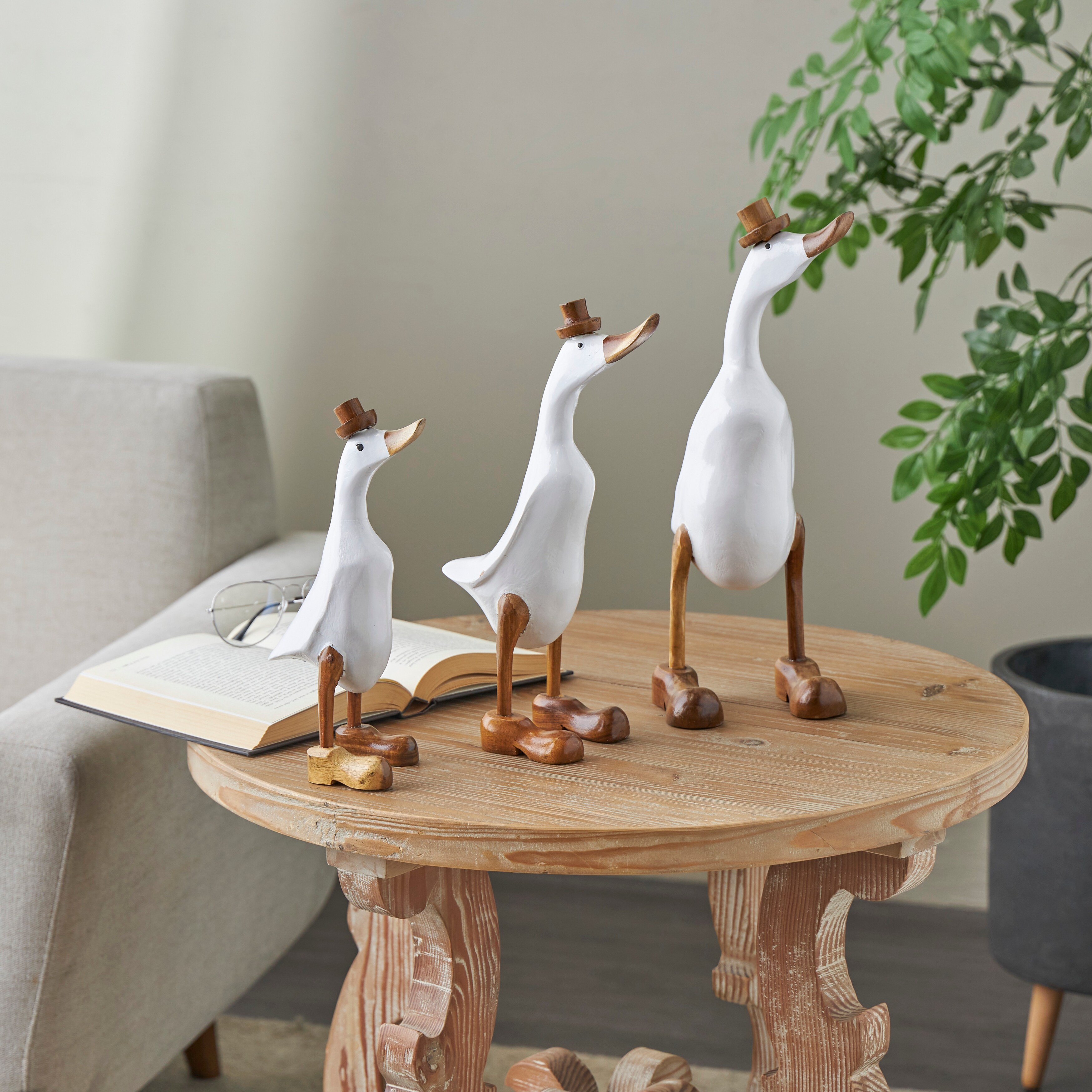 White Bamboo Wood Duck Decorative Sculpture with Brown Top Hats