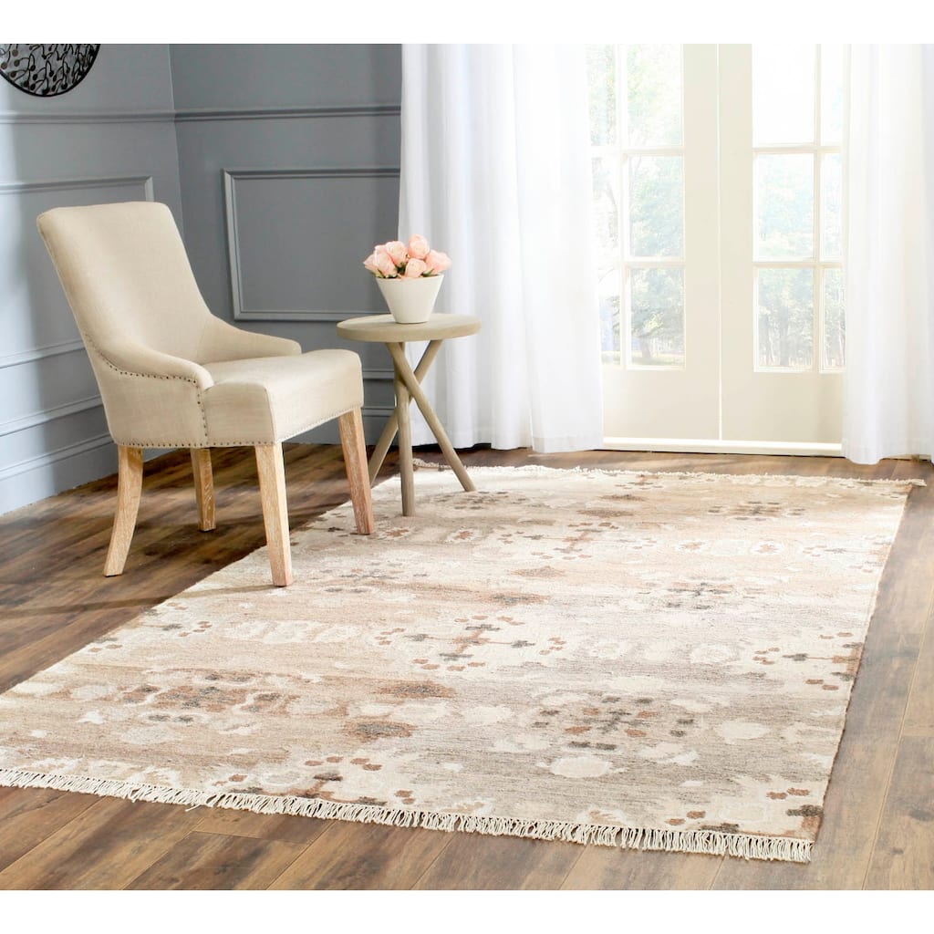 SAFAVIEH Handmade Natural Kilim Tuong Rukiye Wool Rug with Fringe