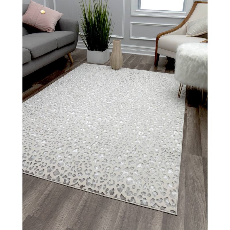 CosmoLiving Natura Collection Snow Leopard Area Rug